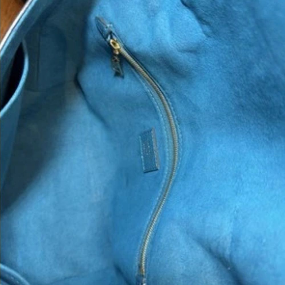 LOUIS VUITTON Blue Canard Taurillon Pebbled Leather Volta 2way Handbag Messenger - Picture 15 of 15
